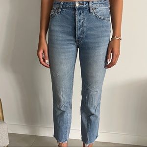 Free People cropped jean. Size 25